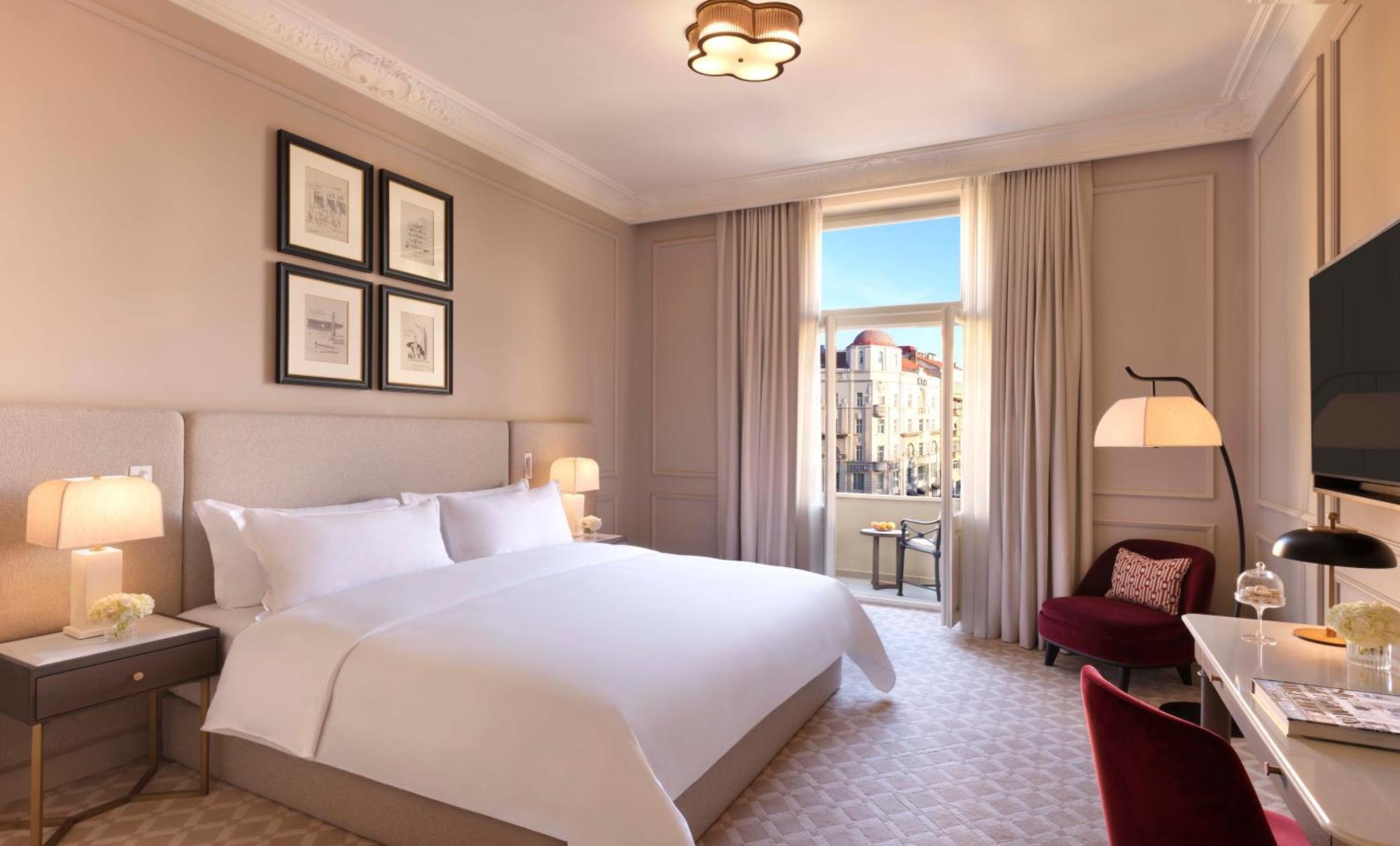 The Bristol Belgrade Hotell Exteriör bild